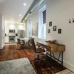 Old City Gem 2 Bedroom 1 5 Ba,Perfect Location