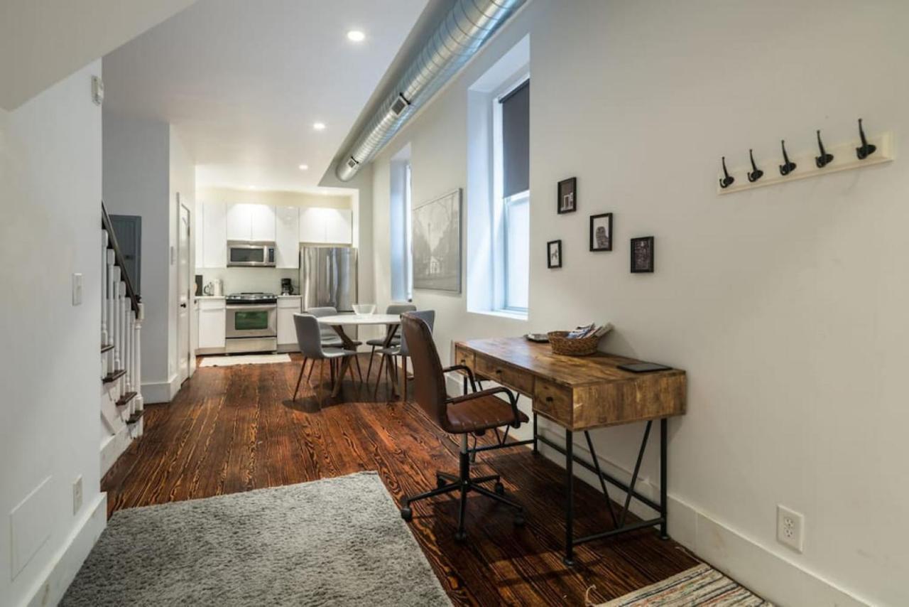 Old Gem 2 Bedroom 1 5 Ba,perfect Location * Philadelphia