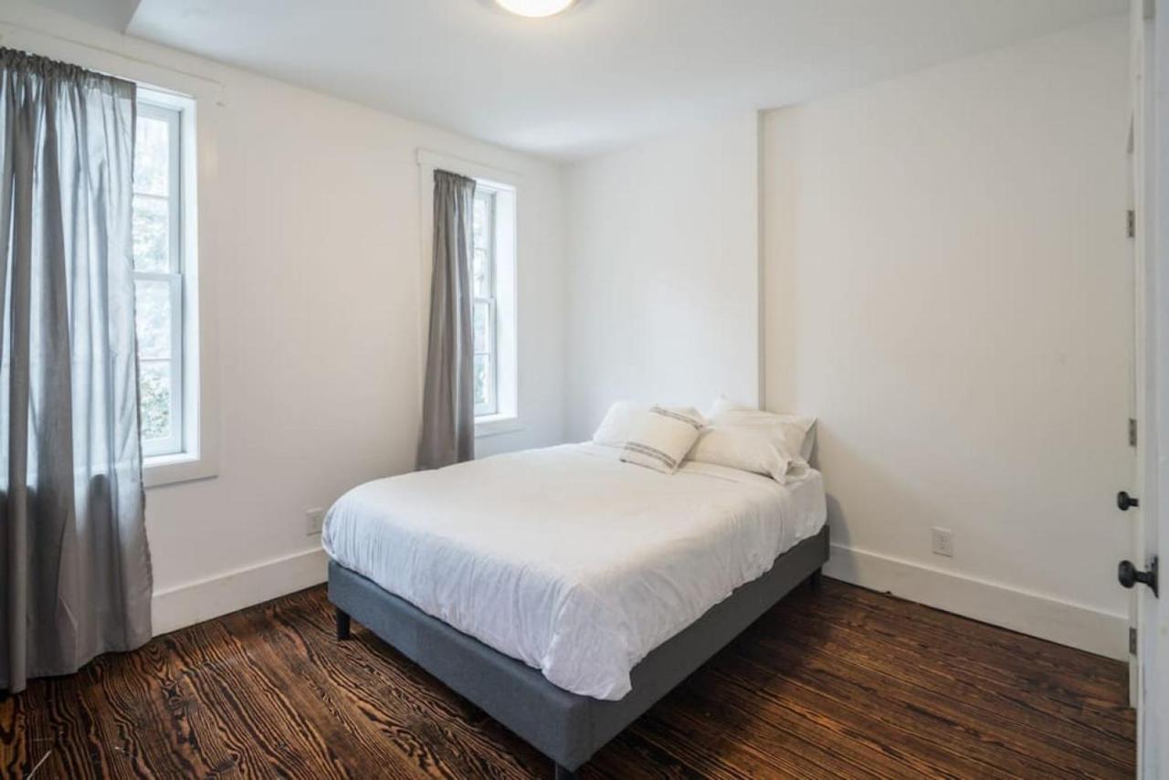 Old Gem 2 Bedroom 1 5 Ba,perfect Location Holiday home Philadelphia